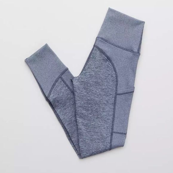 Hugger Leggings With Phone Pocket. Size XS Short. - Picture 5 of 6